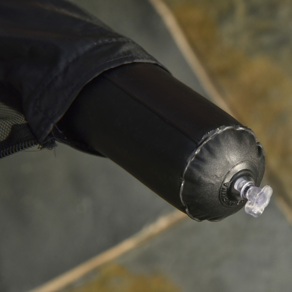 Outsunny Rede Mosquiteira para Chapéus de Sol de Jardim Ø3m Cobertura de Rede de Chapéu de Sol com Zíper e Tubo Enchido com Água para Terraço Balcão Exterior Preto - Image 9