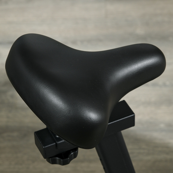 SPORTNOW Bicicleta Estática com Ecrã LCD Assento e Guiador Ajustáveis Volante 4 kg e Porta Garrafa  93x48,5x102-112 cm Preto - Image 9