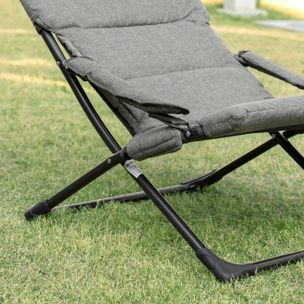 Outsunny Cadeira de Campismo Dobrável Cadeira de Jardim Portátil com Almofada Acolchoada Removível e Apoio para os Braços Estrutura de Aço para Terraço Praia Exterior 66x94x79cm Cinza - Image 9