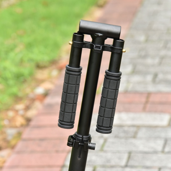 HOMCOM Trotinette dobravel com o guiador ajustável da altura trotinete para adultos e crianças acima de 14 anos carga 100 kg - Image 9