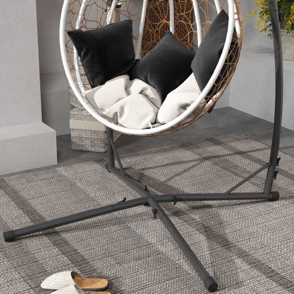 Outsunny Suporte para Cadeira Suspensa com Estrutura de Aço e Suporte para Copos Suporte para Cadeira de Baloiço 105x105x215 cm Preto - Image 9