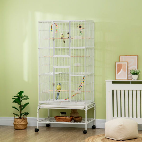 PawHut Gaiola para Pássaros com Rodas de 3 Níveis com 3 Poleiros Comedouros Brinquedos Rampas e Prateleira 83x53x180 cm Branco - Image 2