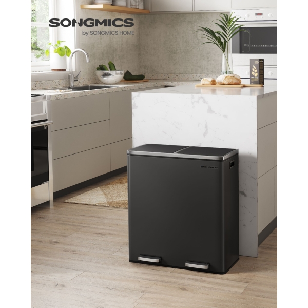 Lixeira dupla SONGMICS, 2 lixeiras de cozinha de 30L para resíduos e reciclagem com 15 sacos de lixo, lixeira de pedal de metal, baldes internos de plástico e tampas articuladas, alças, fechamento suave, hermético, preto LTB60BK - Image 2