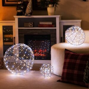 Conjunto de 3 bolas decorativas de LED para pendurar e apoiar em mesa. Bolas de LED com 435 LEDs. Decoração de Natal.