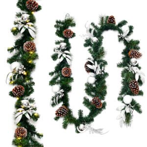 Guirlanda de Natal de 2,7 m com 50 luzes LED e pinhas para decoração.