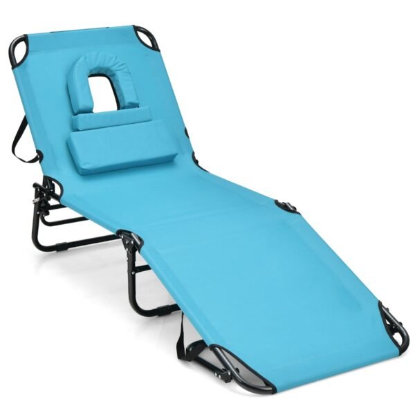Espreguiçadeira de praia dobrável para banhos de sol com abertura para o rosto, cor turquesa.