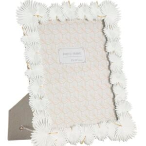 QUADRO EM FOLHA DE PALMEIRA CM 28,5X1,7X33 (MEDIDA INTERNA CM 20X25)