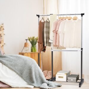 Aparador de cozinha com prateleira ajustável