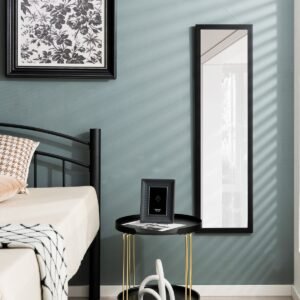 Espelho de corpo inteiro com ganchos para pendurar para quarto branco